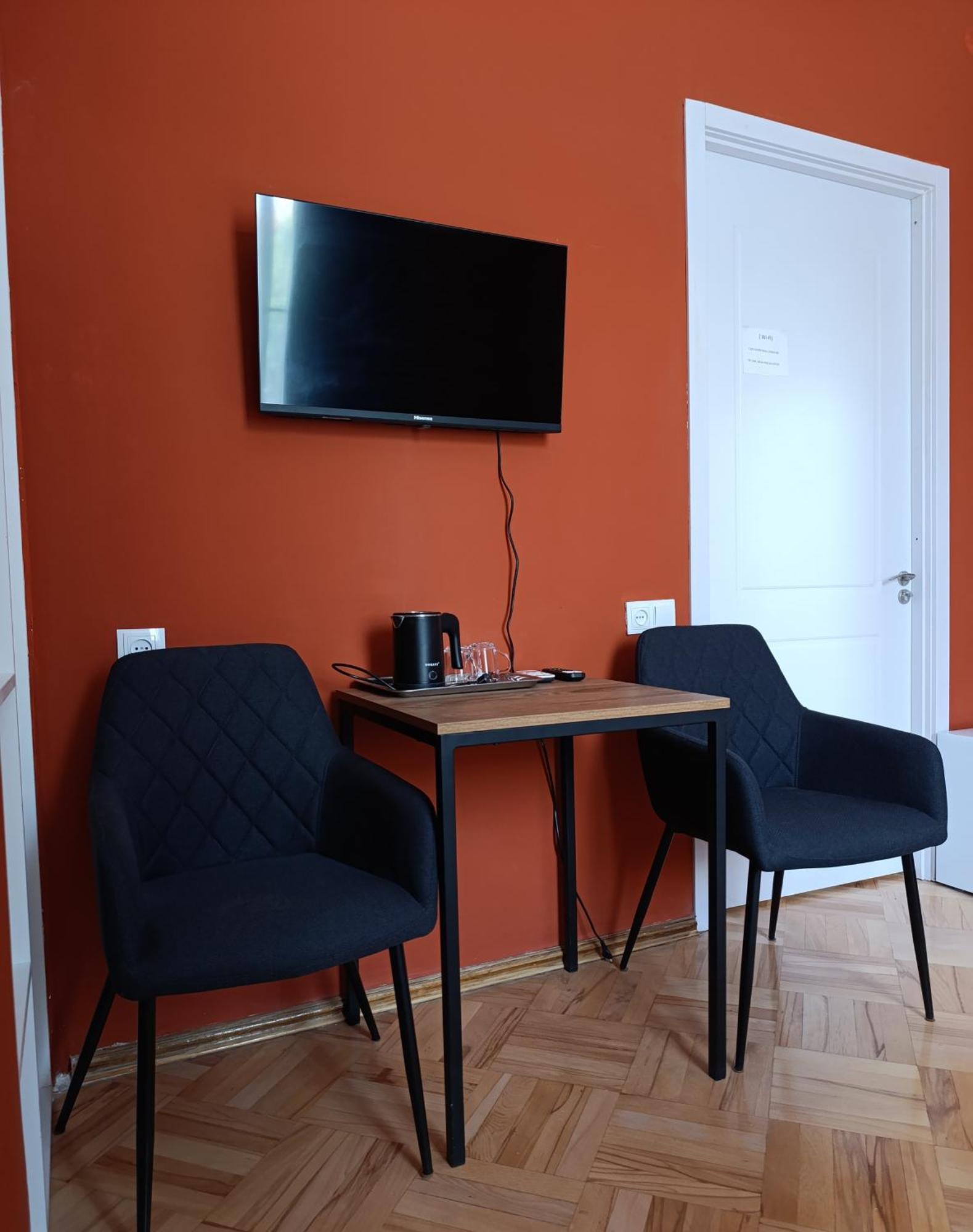 תלאווי Guest House Top Floor מראה חיצוני תמונה