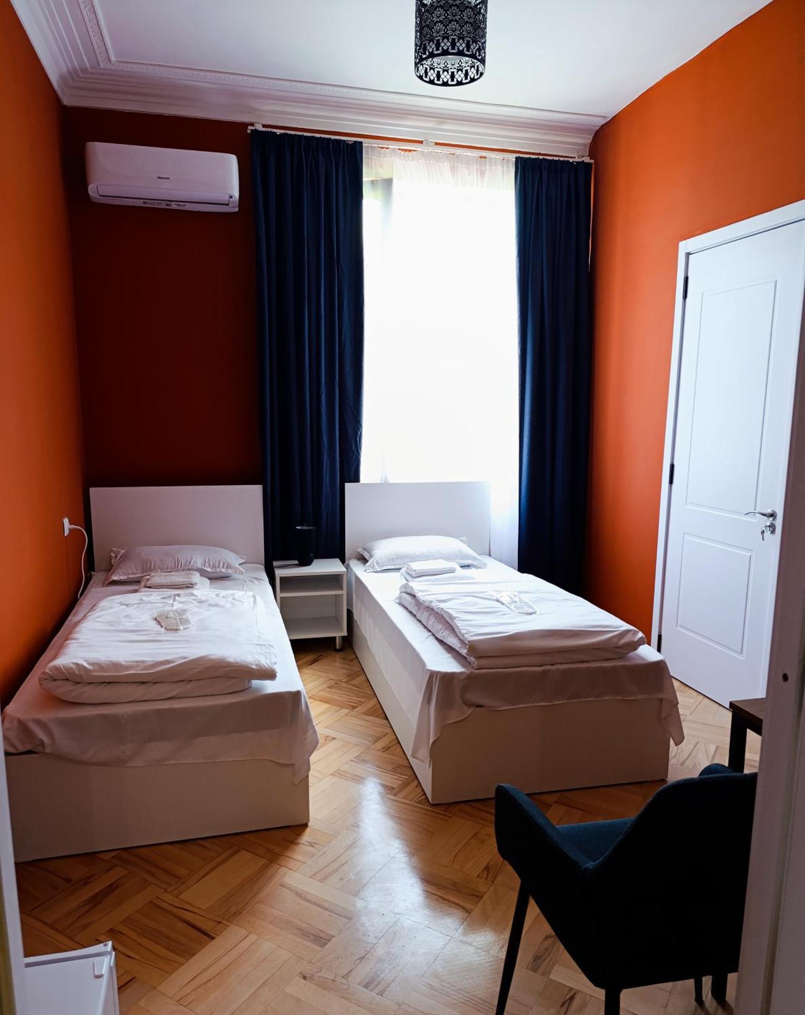 תלאווי Guest House Top Floor מראה חיצוני תמונה